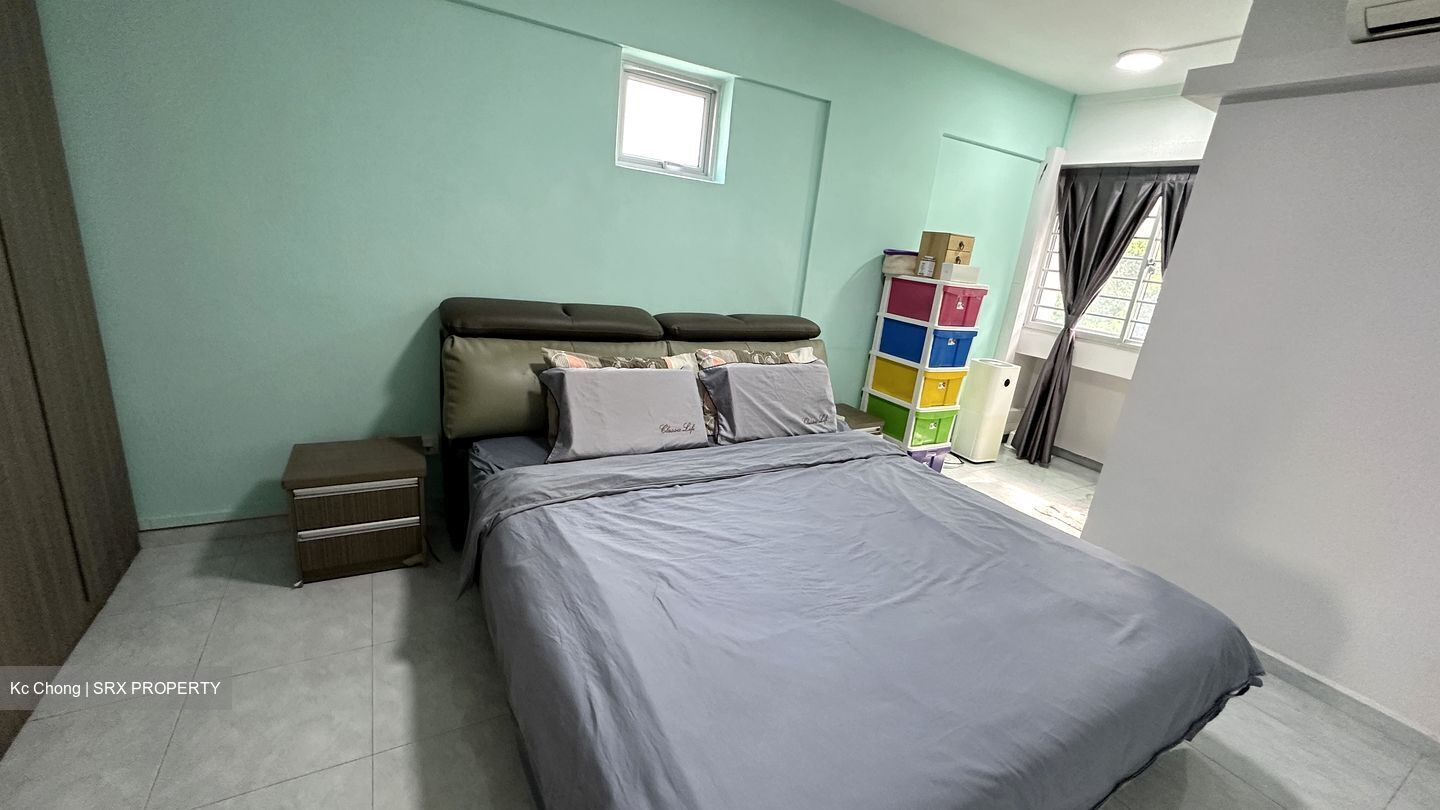 Blk 816 Jurong West Street 81 (Jurong West), HDB 5 Rooms #588899511